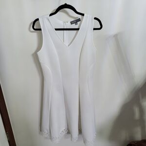 Donna Ricco White V-Neck Dress, Size 12
